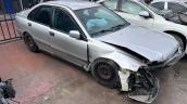 VOLVO S40 1.8 2000 model OTOMATİK arka orjinal cam