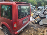 Ford cornet bagaj kapağı hatasız