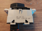 Oto Çıkma Parça / Ford / Focus / Elektrik / Dörtlü Flaşör Düğmesi / Çıkma Parça 