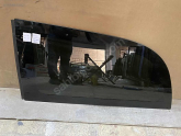 Oto Çıkma Parça / Chrysler / Voyager / Oto Cam / Kelebek Camı / Çıkma Parça 