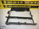 Oto Çıkma Parça / Renault / Taliant / Radyatör / Radyatör Ayağı / Çıkma Parça 