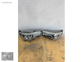 Oto Çıkma Parça / Toyota / Hilux / Far & Stop / Sol Ön Far / Çıkma Parça 