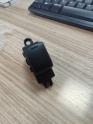 CAM AÇMA DÜĞMESİ NAVARA 07-13/QASHQAI 07-13/MICRA 02-09/NOTE 06-
