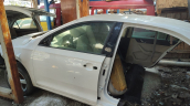Oto Çıkma Parça / Skoda / Rapid / Kaporta & Karoser / Sol Ön Kapı / Çıkma Parça 