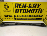 Oto Çıkma Parça / Renault / Trafic / Oto Cam / Ön Cam Izgarası / Çıkma Parça 