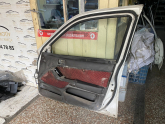 Oto Çıkma Parça / Mitsubishi / Lancer / Kaporta & Karoser / Sağ Ön Kapı / Çıkma Parça 