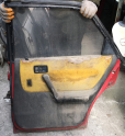 Oto Çıkma Parça / Mazda / 323 / Kaporta & Karoser / Sağ Arka Kapı / Çıkma Parça 