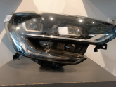Oto Çıkma Parça / Renault / Megane / Far & Stop / Sağ Ön Far / Çıkma Parça 
