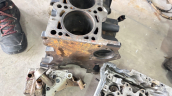 Oto Çıkma Parça / Volkswagen / Passat / Motor / Silindir Kapağı / Çıkma Parça 