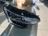 Oto Çıkma Parça / Renault / Megane / Far & Stop / Sağ Ön Far / Çıkma Parça 