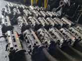 Oto Çıkma Parça / Toyota / Corolla / Motor / Silindir Kapağı / Çıkma Parça 