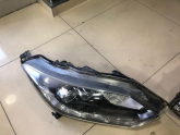 Oto Çıkma Parça / Honda / HR-V / Far & Stop / Sağ Ön Far / Çıkma Parça 