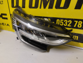 Oto Çıkma Parça / Renault / Megane / Far & Stop / Sağ Ön Far / Çıkma Parça 