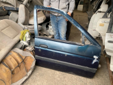 Oto Çıkma Parça / Ford / Escort / Kaporta & Karoser / Sağ Ön Kapı / Çıkma Parça 