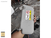 Oto Çıkma Parça / Toyota / Yaris / Koltuk & Döşeme / Güneşlik / Çıkma Parça 