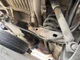 VOLKSWAGEN TRANSPORTER T6 ÇIKMA ORJİNAL SAG ARKA TAŞIYICI