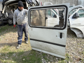 Oto Çıkma Parça / Hyundai / H100 / Kaporta & Karoser / Sağ Sürgülü Kapı / Çıkma Parça 