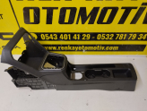 Oto Çıkma Parça / Dacia / Sandero / Koltuk & Döşeme / Orta Konsol / Çıkma Parça 