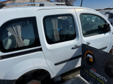Oto Çıkma Parça / Renault / Kangoo / Kaporta & Karoser / Sağ Sürgülü Kapı / Çıkma Parça 
