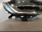 Oto Çıkma Parça / Renault / Megane / Far & Stop / Sağ Ön Far / Çıkma Parça 