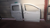 Oto Çıkma Parça / Ford / Tourneo Courier / Kaporta & Karoser / Sağ Ön Kapı / Çıkma Parça 