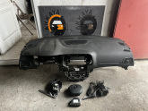 Oto Çıkma Parça / Renault / Megane / Göğüslük & Torpido / Komple Torpido / Çıkma Parça 