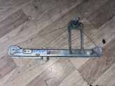 Oto Çıkma Parça / Ford / Focus / Oto Cam / Cam Krikosu / Çıkma Parça 