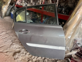 Oto Çıkma Parça / Renault / Megane / Kaporta & Karoser / Sağ Arka Kapı / Çıkma Parça 