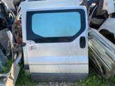 Oto Çıkma Parça / Renault / Trafic / Kaporta & Karoser / Sağ Sürgülü Kapı / Çıkma Parça 