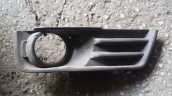 2003-2008 Ford C-max Sağ Sis Farı Çerçevesi