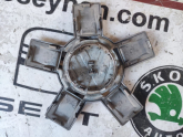 Oto Çıkma Parça / Volkswagen / Passat / Jant & Lastik / Jant Göbeği / Çıkma Parça 
