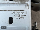 Oto Çıkma Parça / Ford / Transit Custom / Tampon / Tampon Demiri / Çıkma Parça 