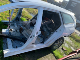 Oto Çıkma Parça / Toyota / Auris / Kaporta & Karoser / Kesme Tavan Sacı / Çıkma Parça 