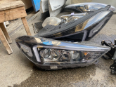 HYUNDAİ TUCSON ORJİNAL  ÇIKMA HATASIZ SAĞ FAR
