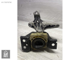 Oto Çıkma Parça / Dacia / Duster / Motor / Takozu & Kulağı / Çıkma Parça 