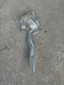 Nissan Qashqai 13-21 sağ kaput menteşesi