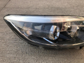 Oto Çıkma Parça / Renault / Captur / Far & Stop / Sağ Ön Far / Çıkma Parça 