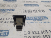 Oto Çıkma Parça / Volkswagen / Transporter / Elektrik / Dörtlü Flaşör Düğmesi / Çıkma Parça 