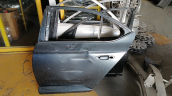 Skoda süperB sol arka kapı