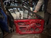 Oto Çıkma Parça / Mazda / 323 / Kaporta & Karoser / Sol Ön Kapı / Çıkma Parça 