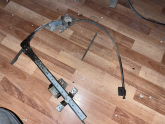 Oto Çıkma Parça / Renault / R 9 / Oto Cam / Cam Krikosu / Çıkma Parça 