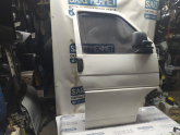 Oto Çıkma Parça / Volkswagen / Transporter / Kaporta & Karoser / Sağ Ön Kapı / Çıkma Parça 