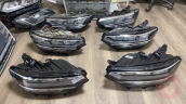 VW Passat B8.5 İçin Orjinal Çıkma Sağ-Sol Farlar