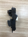 Oto Çıkma Parça / Toyota / Corolla / Oto Cam / Cam Düğmesi / Sıfır Parça 