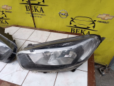Oto Çıkma Parça / Ford / Tourneo Courier / Far & Stop / Sağ Ön Far / Çıkma Parça 