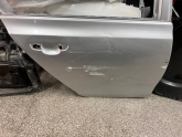 Oto Çıkma Parça / Volkswagen / Golf / Kaporta & Karoser / Sağ Arka Kapı / Çıkma Parça 
