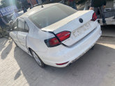 Jetta arka kıç bagaj kapağı