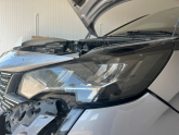 Oto Çıkma Parça / Peugeot / 3008 / Far & Stop / Sağ Ön Far / Çıkma Parça 