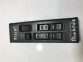 Nissan Bluebirde 4 Kapı Cam Kontrol Paneli