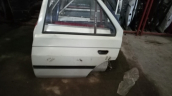 skoda fabia sol arka kapı